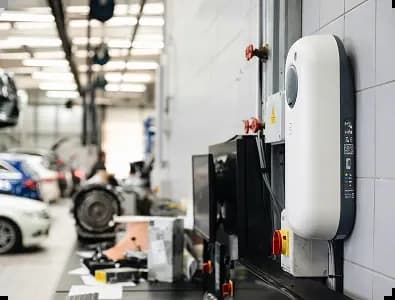 commercial-ev-columns-3